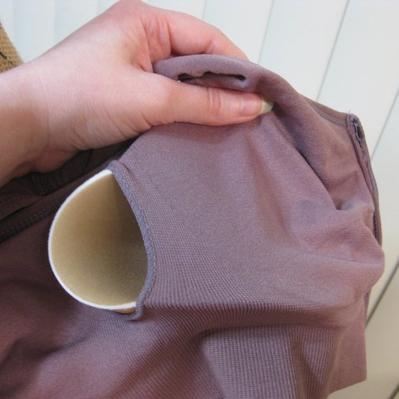 NWOT purple zip front sports bra M med - Picture 5 of 6